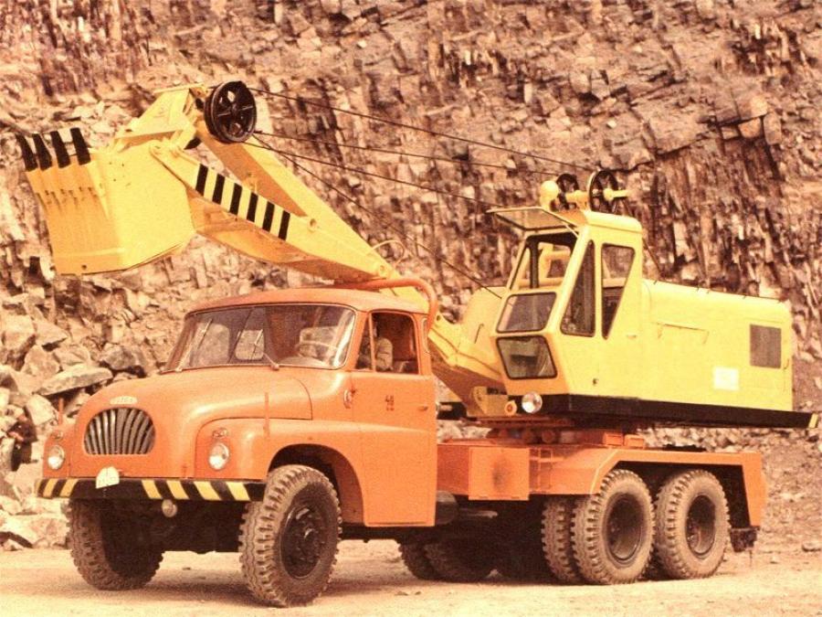  Tatra T138 D-032A 1962 года  (фото 1 из 2)